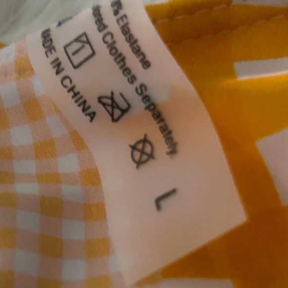 SHEIN Large pink and orange bikini - Picture 3 of 3